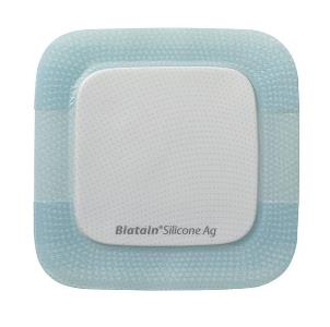 MEDICAZIONE BIATAIN IN SCHIUMA DI POLIURETANO A RILASCIO DI ARGENTO CON BORDO ADESIVO IN SILICONE 12,5X12,5 CM 5 PEZZI